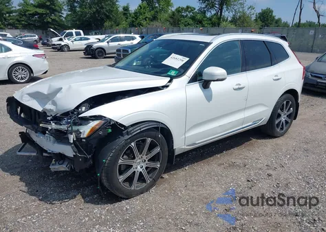 2018 Volvo Xc60 T6 Inscription z USA, uszkodzony, nr VIN YV4A22RL4J1020512